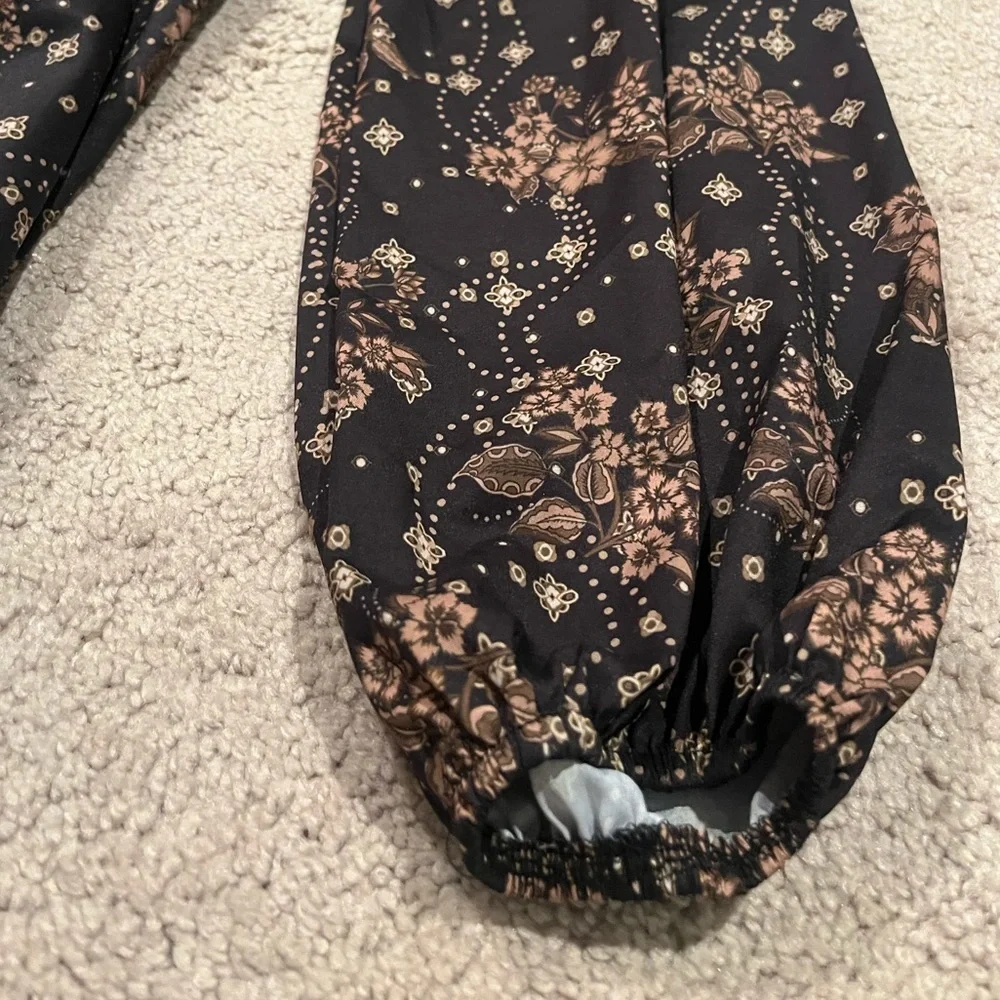 Shein Long Sleeve Dress - Picture 6 of 10
